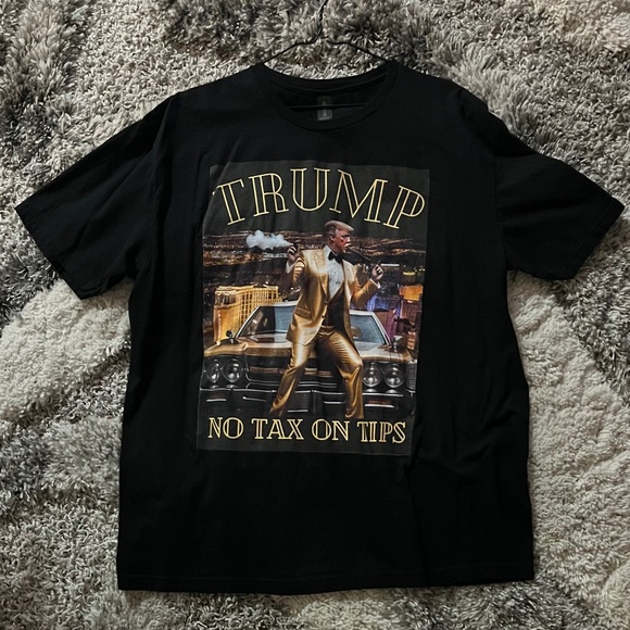 President Trump "No Tax on Tips"  Modern Fit T-Shirt - Picture 1 of 4